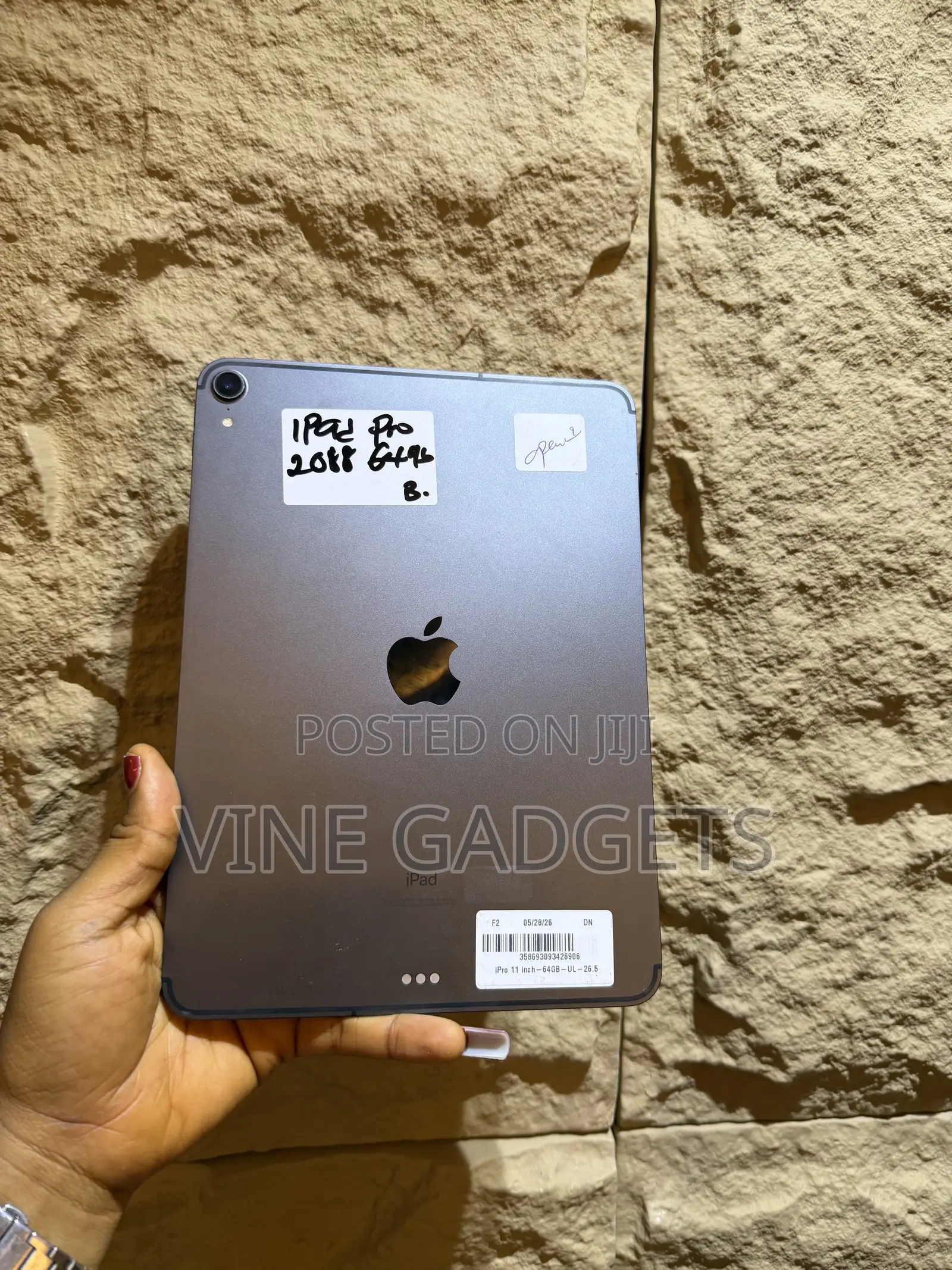 Apple iPad Pro 11 (2018) 64 GB Gray
