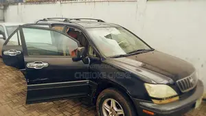 Lexus RX 2001 Black