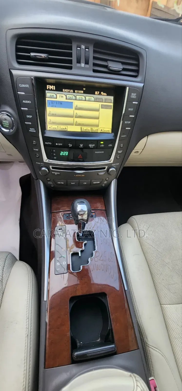 Lexus IS 250 AWD Automatic 2010 White