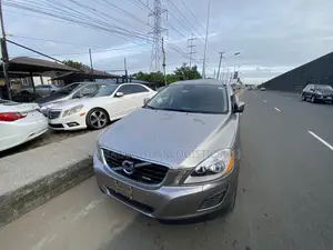 Volvo XC60 3.2 FWD 2013 Brown