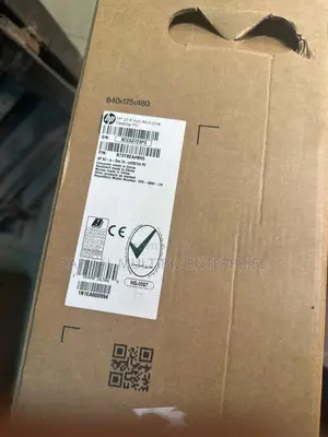 New Desktop Computer HP AiO 24 8GB Intel Core i3 SSD 512GB