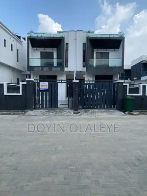 4bdrm Duplex in Ado / Ajah for sale