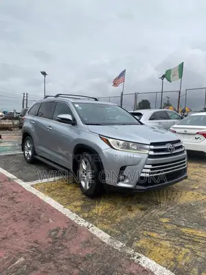 Toyota Highlander 2015 Gray