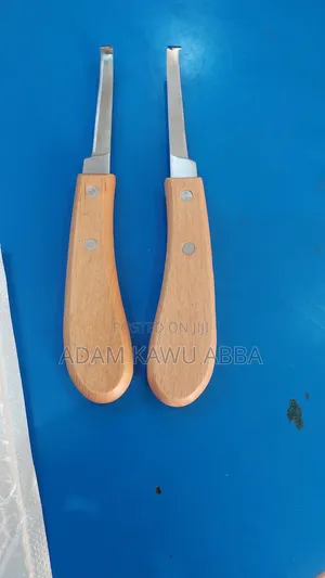 Hoof Knives