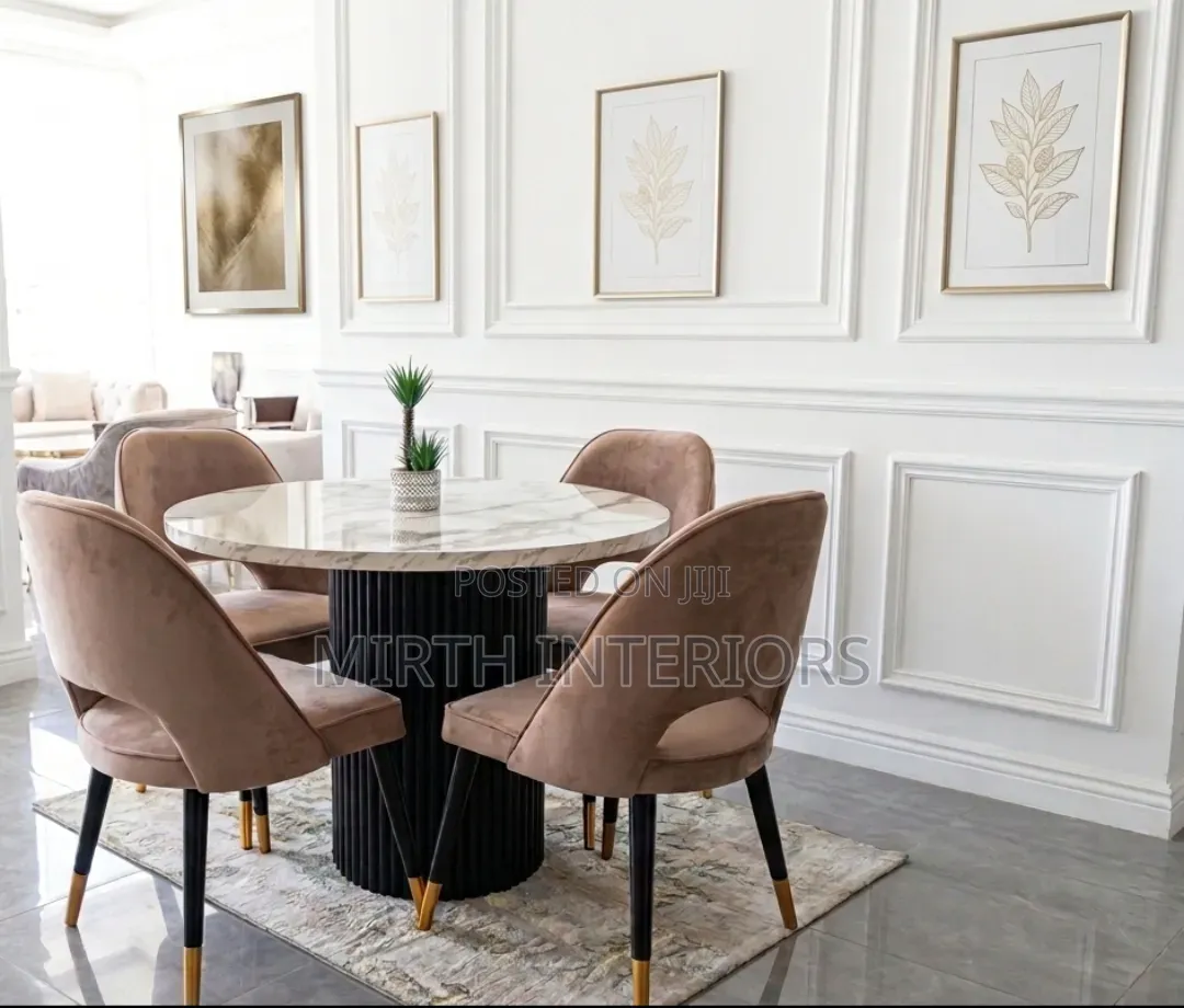 Compact 4 Seater Dinning Set