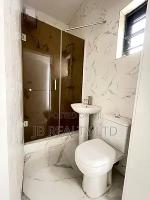 4bdrm Duplex in Lekki for rent
