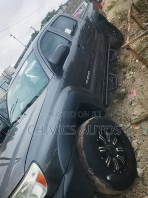 Toyota Tacoma 2015 Gray