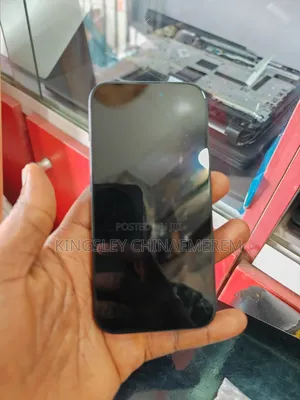 Apple iPhone 15 128 GB Black