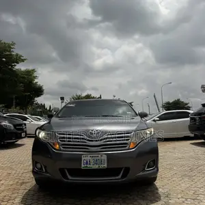 Toyota Venza 2010 Gray