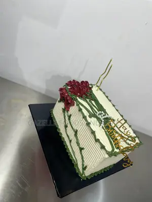 Butter Cream Rectangle Cake