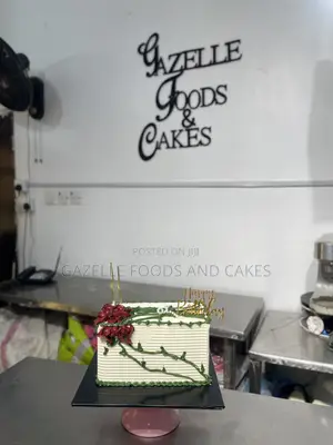 Butter Cream Rectangle Cake