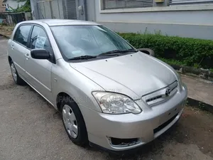 Toyota Corolla 2004 Silver