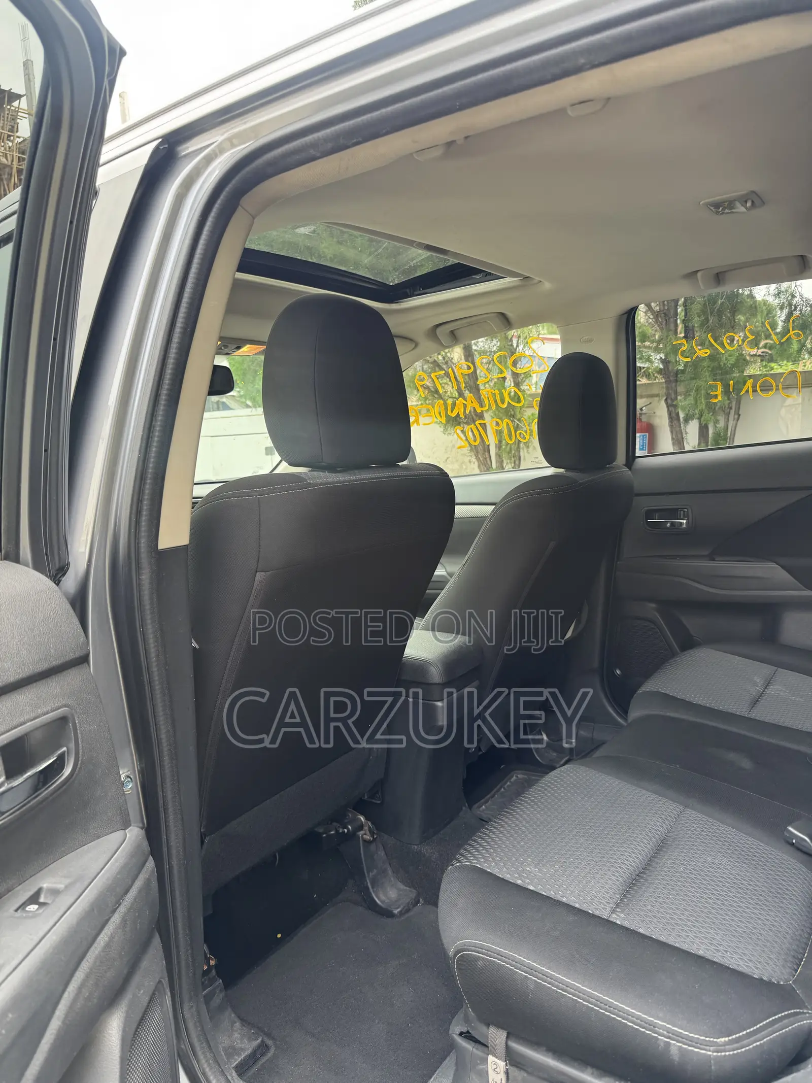 Mitsubishi Outlander 2016 Silver