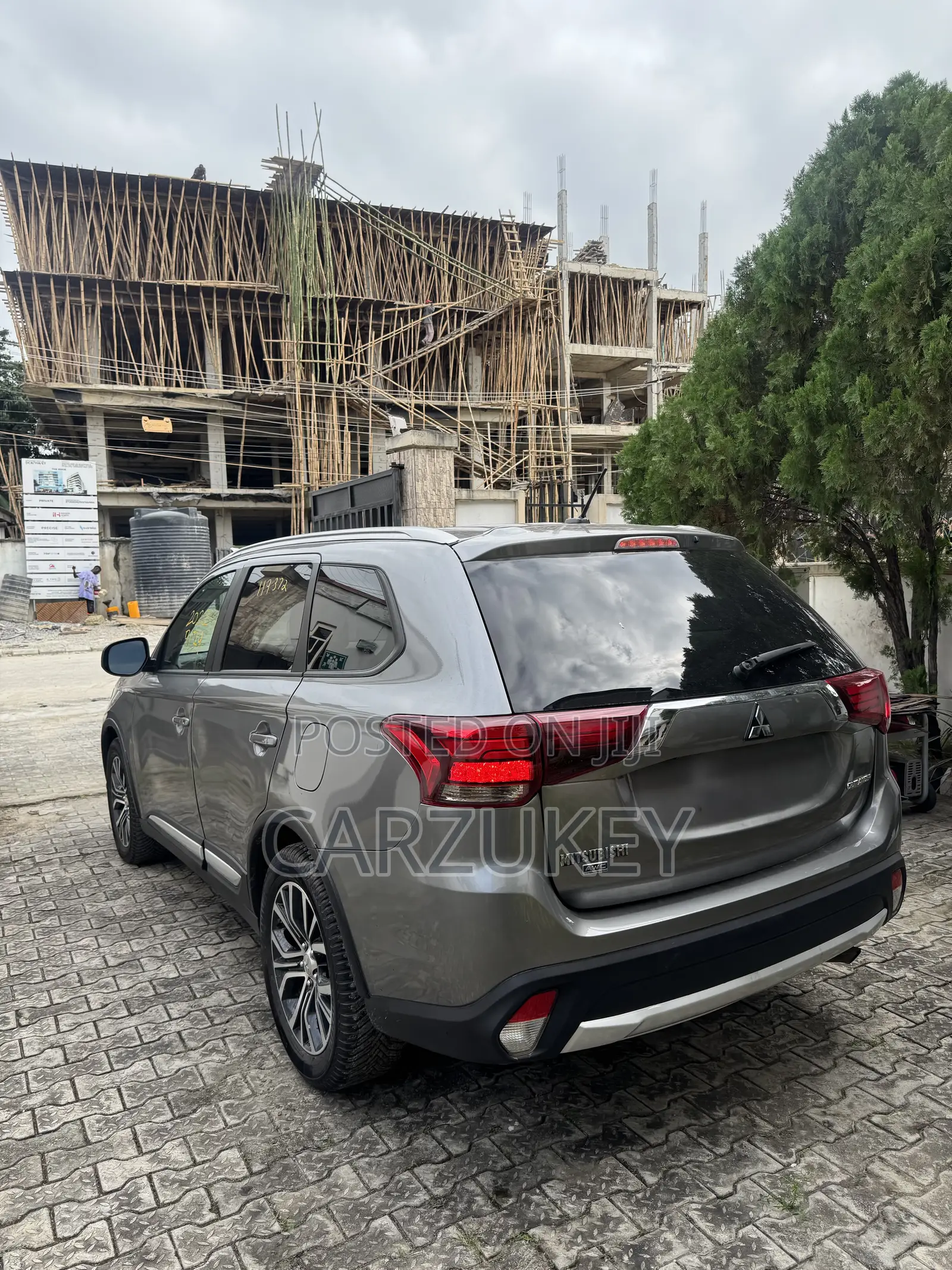 Mitsubishi Outlander 2016 Silver