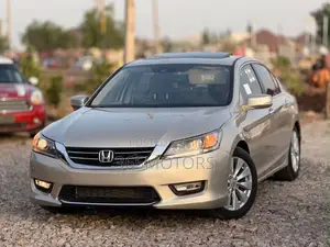 Honda Accord EX-L 4dr Sedan w/Navigation (2.4L 4cyl CVT) 2014 Gold