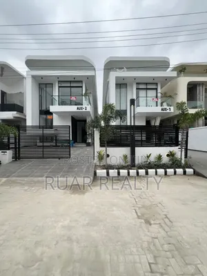 5bdrm Duplex in Lekki Expressway for sale