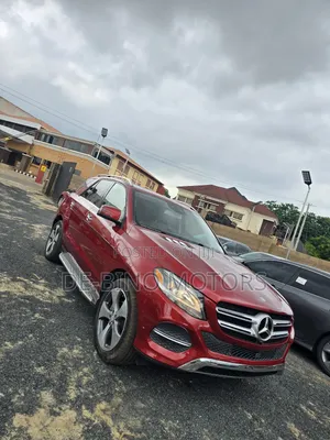 Mercedes-Benz GLE-Class 2016 Red