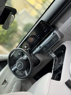 Hyundai Kona 2024 Gray