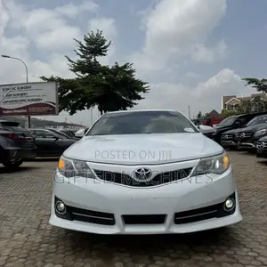 Toyota Camry 2014 White