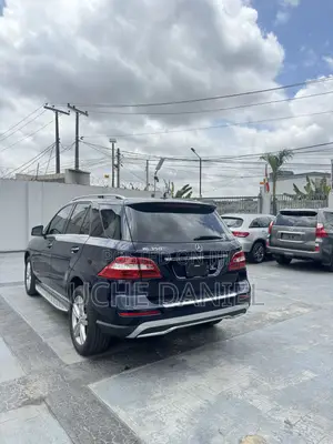 Mercedes-Benz M Class ML 350 4Matic 2013 Blue