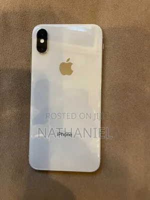 Apple iPhone X 64 GB White