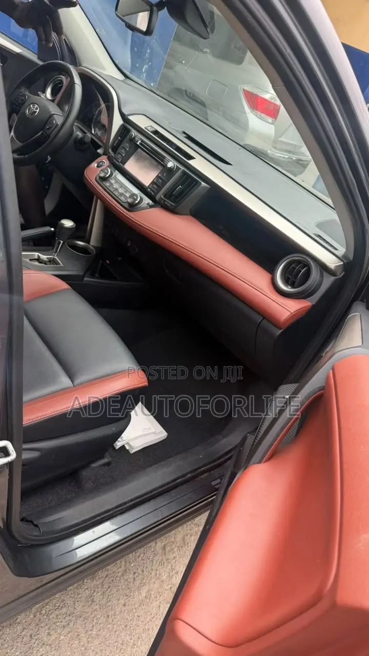 Toyota RAV4 2013 Gray