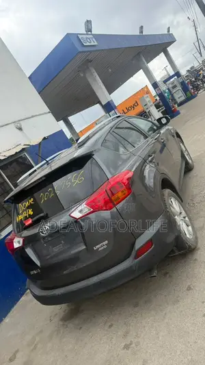Toyota RAV4 2013 Gray