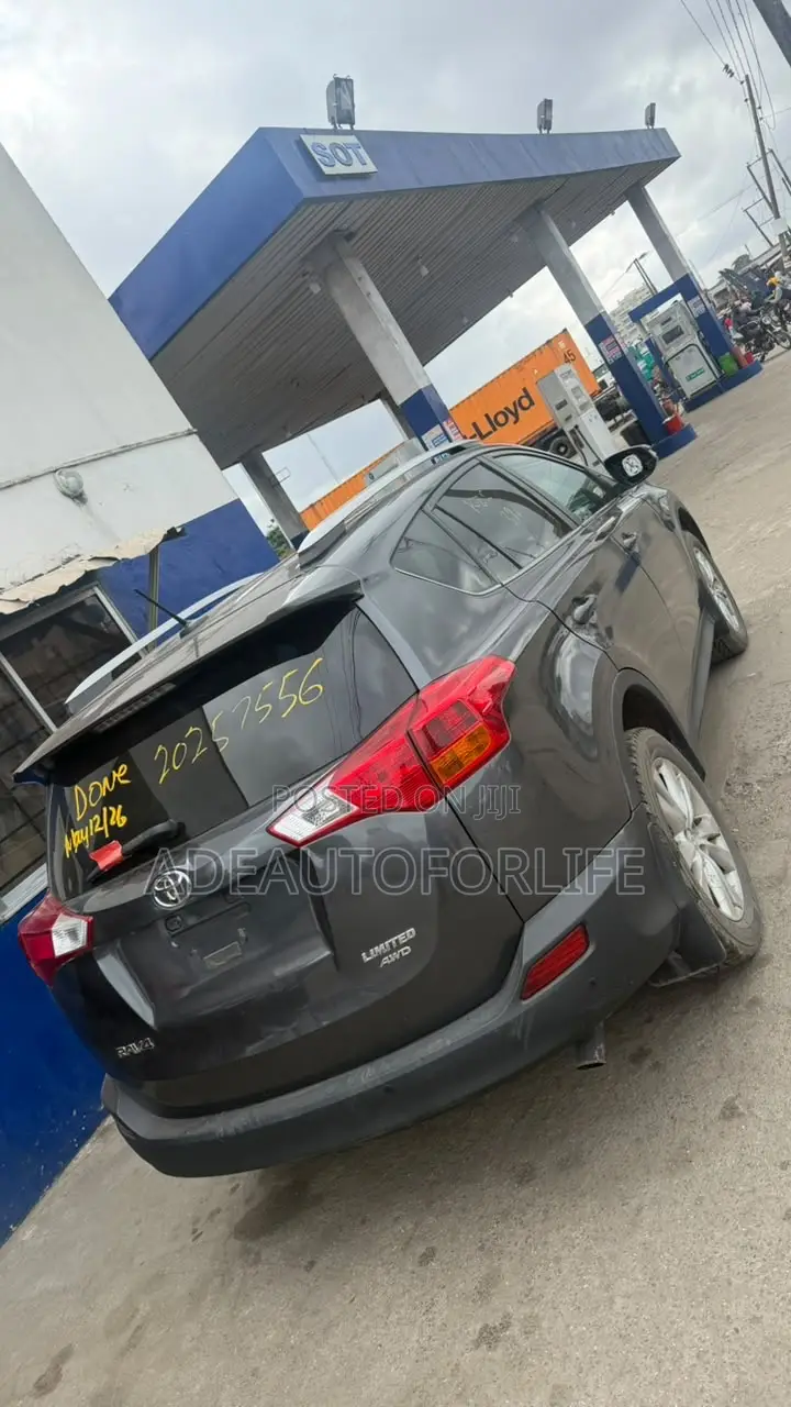Toyota RAV4 2013 Gray