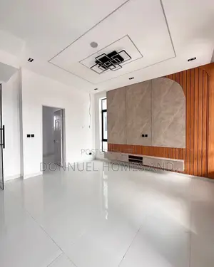 4bdrm Duplex in Ikota for rent