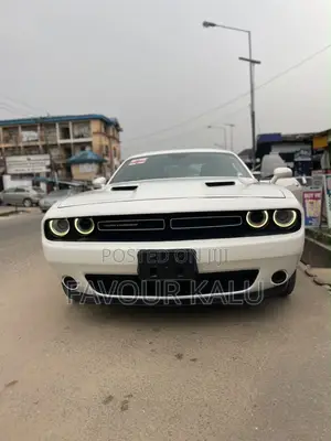 Dodge Challenger 2016 White