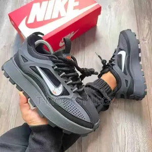 High Quality Nike Ash Casual Sneakers