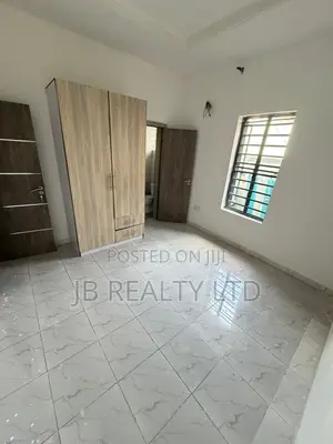 1bdrm Shared Apartment in Lekki for rent