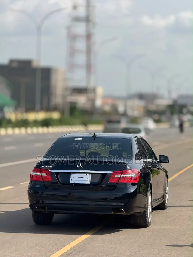 Mercedes-Benz E350 2013 Black
