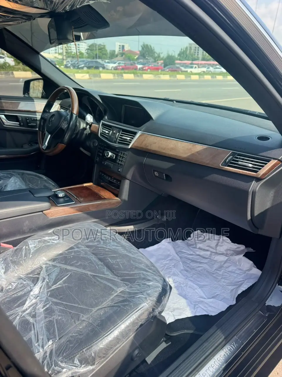 Mercedes-Benz E350 2013 Black