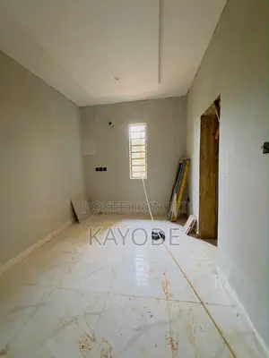 4bdrm Duplex in GRA Phase 1 for sale