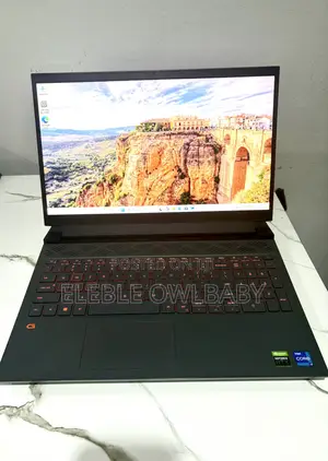 Laptop Dell G15 5520 16GB Intel Core i7 SSD 1T
