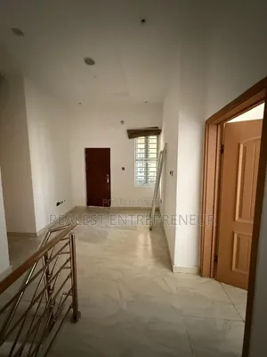 4bdrm Duplex in Harris Drive, VGC / Ajah for rent