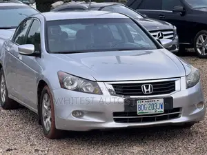 Honda Accord Sedan EX 2010 Silver