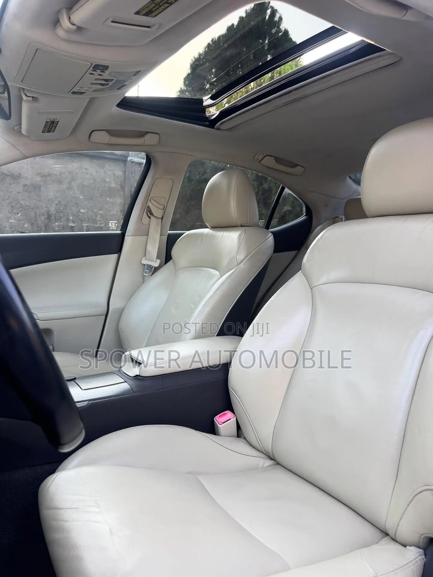 Lexus IS 2010 White