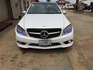 Mercedes-Benz C350 2009 White