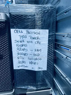 Desktop Computer Dell Precision 7920 32GB Intel Xeon SSD 750GB