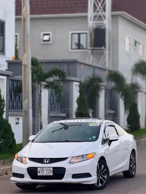 Honda Civic 2013 White
