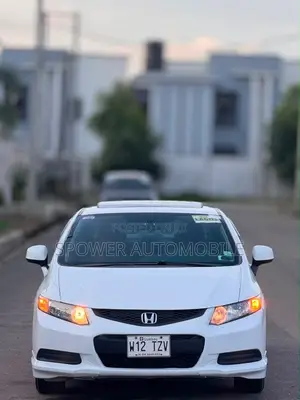 Honda Civic 2013 White