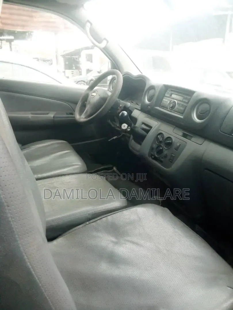 Nissan Caravan (Urvan) 2021 White