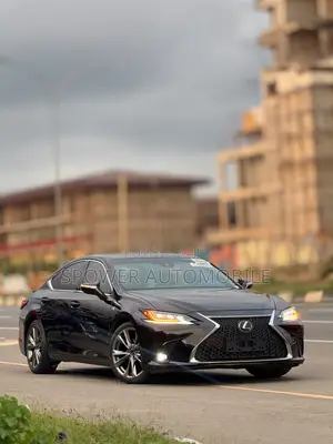 Lexus ES 2019 Black