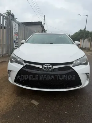 Toyota Camry 2016 White