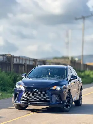 Lexus RX 2025 Blue