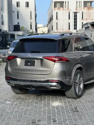 Mercedes-Benz GLE-Class GLE 350 4MATIC 2020 Gold