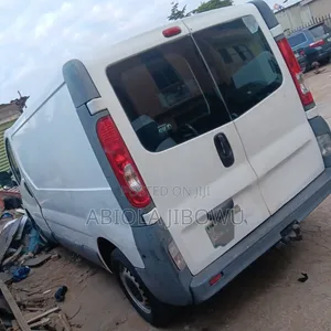 Renault Trafic 2007 White
