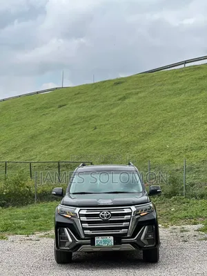 Toyota Land Cruiser 2005 Black